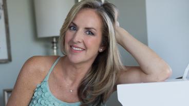 After being diagnosed with metastatic breast cancer, Rebecca Timlin-Scalera, PhD, started The Cancer Couch Foundation to bring much-needed funding and awareness to late-stage breast cancer research and accelerate the development of new treatments. 